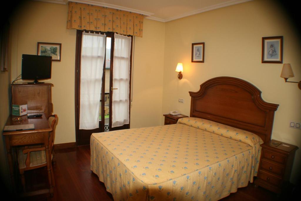Hotel Valle Las Luinas Soto de Luina Room photo